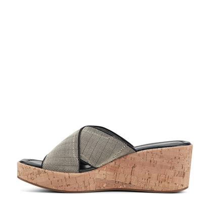 Easy Spirit Fawn Slip On Wedge Sandals - Black Chevron