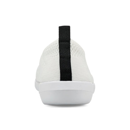 Easy Spirit Razzle Casual Flats - White