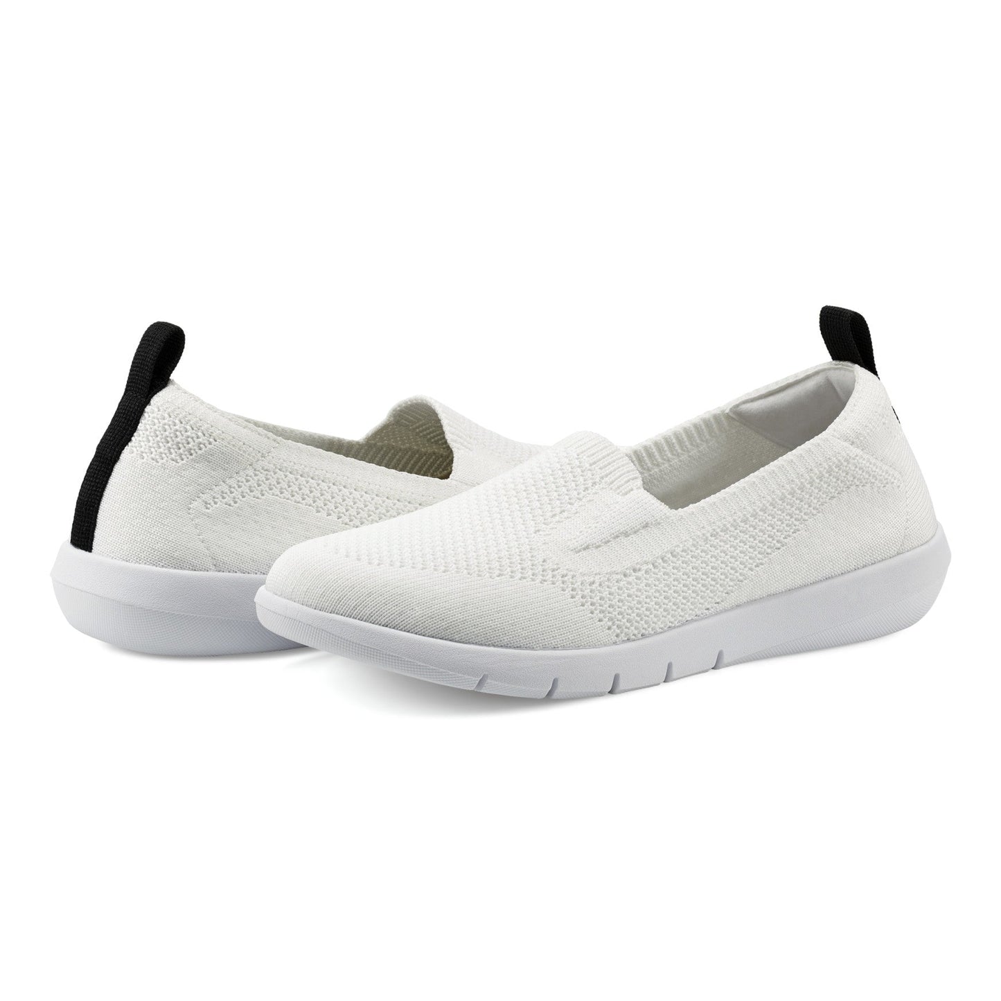 Easy Spirit Razzle Casual Flats - White