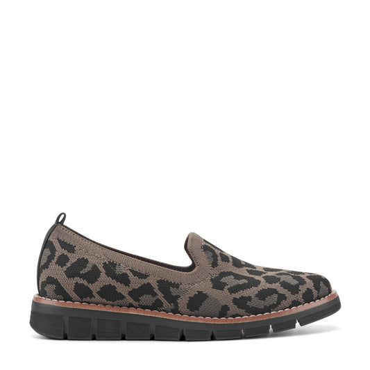 Easy Spirit Valina Casual Slip On Flats - Leopard