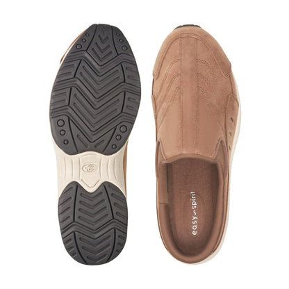 Easy Spirit Traveltime Clogs - Medium Natural Leather