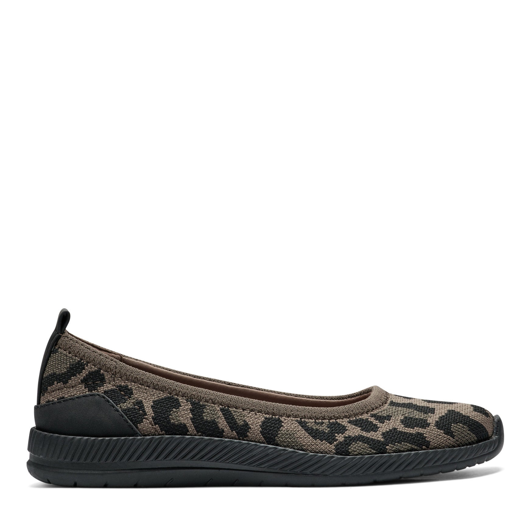 Easy Spirit Glitz Walking Shoes - Leopard
