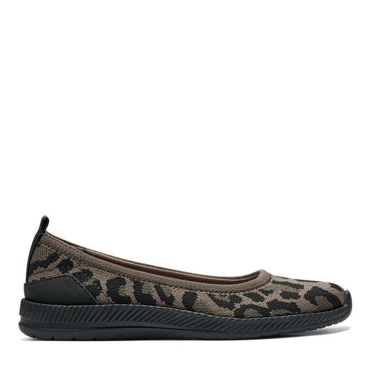 Easy Spirit Glitz Walking Shoes - Leopard