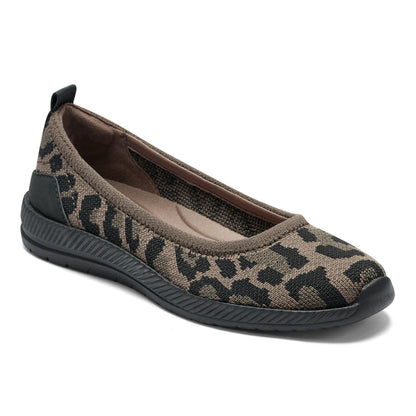 Easy Spirit Glitz Walking Shoes - Leopard