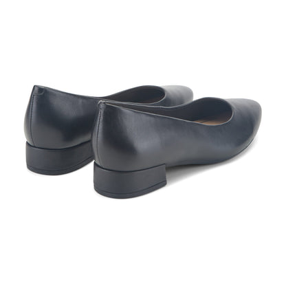 Easy Spirit Caldise Leather Low Heel Dress Shoes - Black Leather