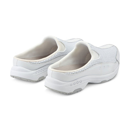 Easy Spirit Traveltime Clogs - White